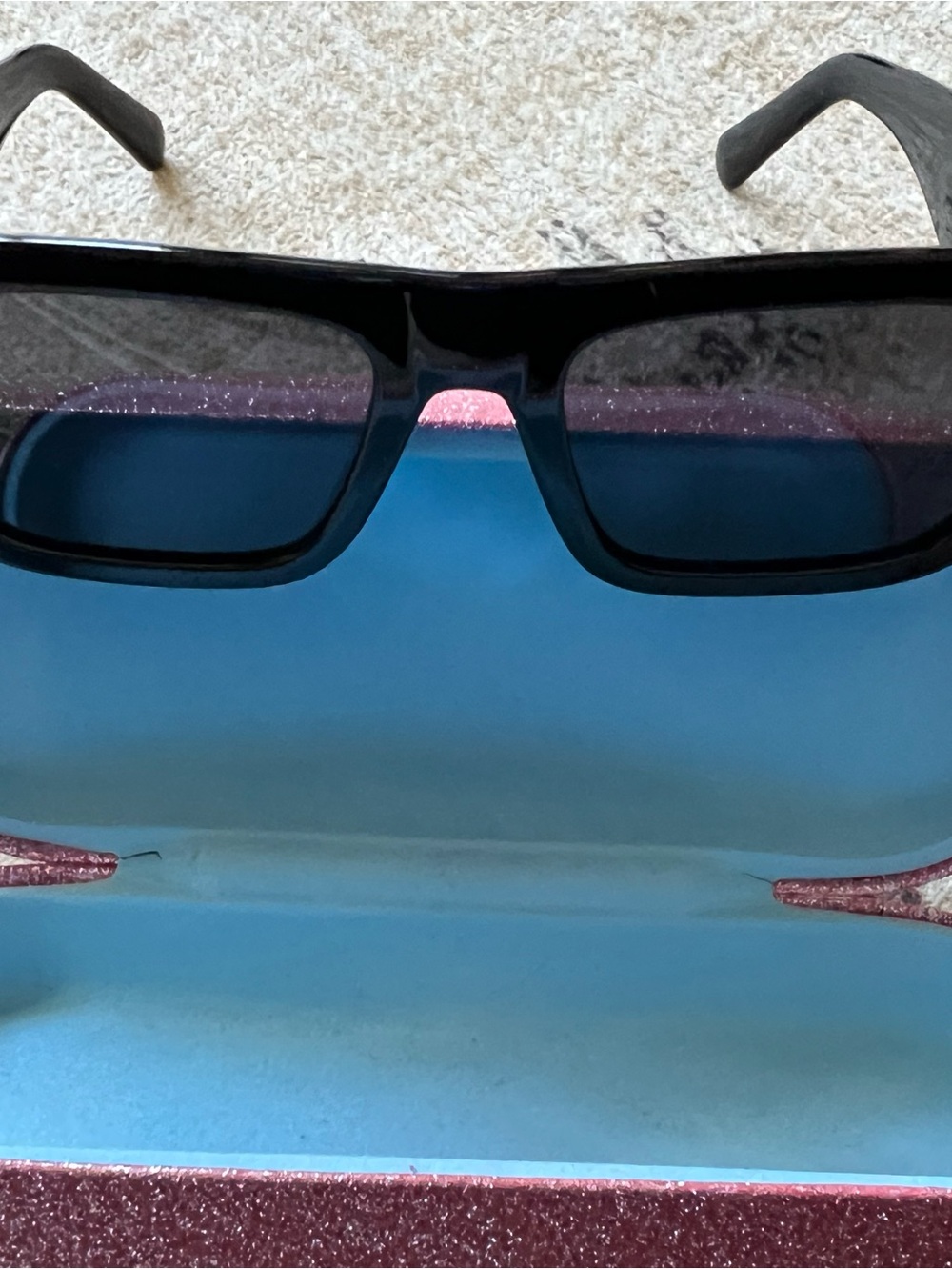 Chiara Ferragni Sunglasses with case